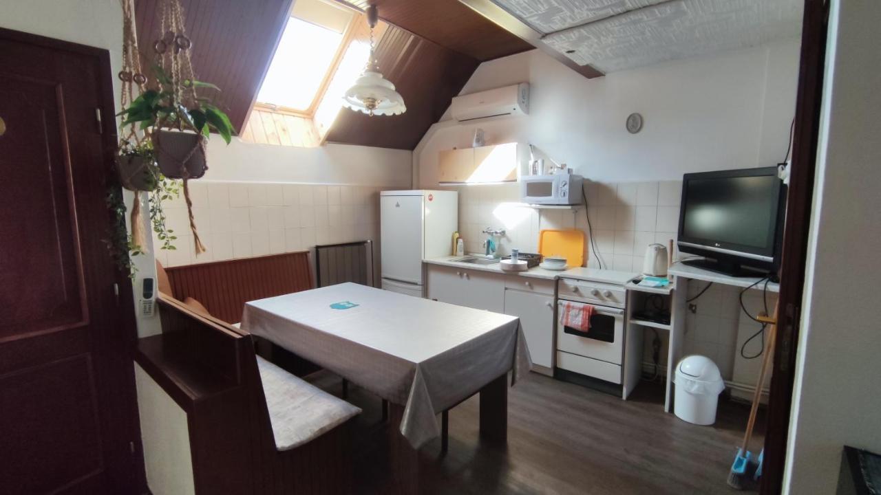 Oazis Apartman Szantod Ngoại thất bức ảnh